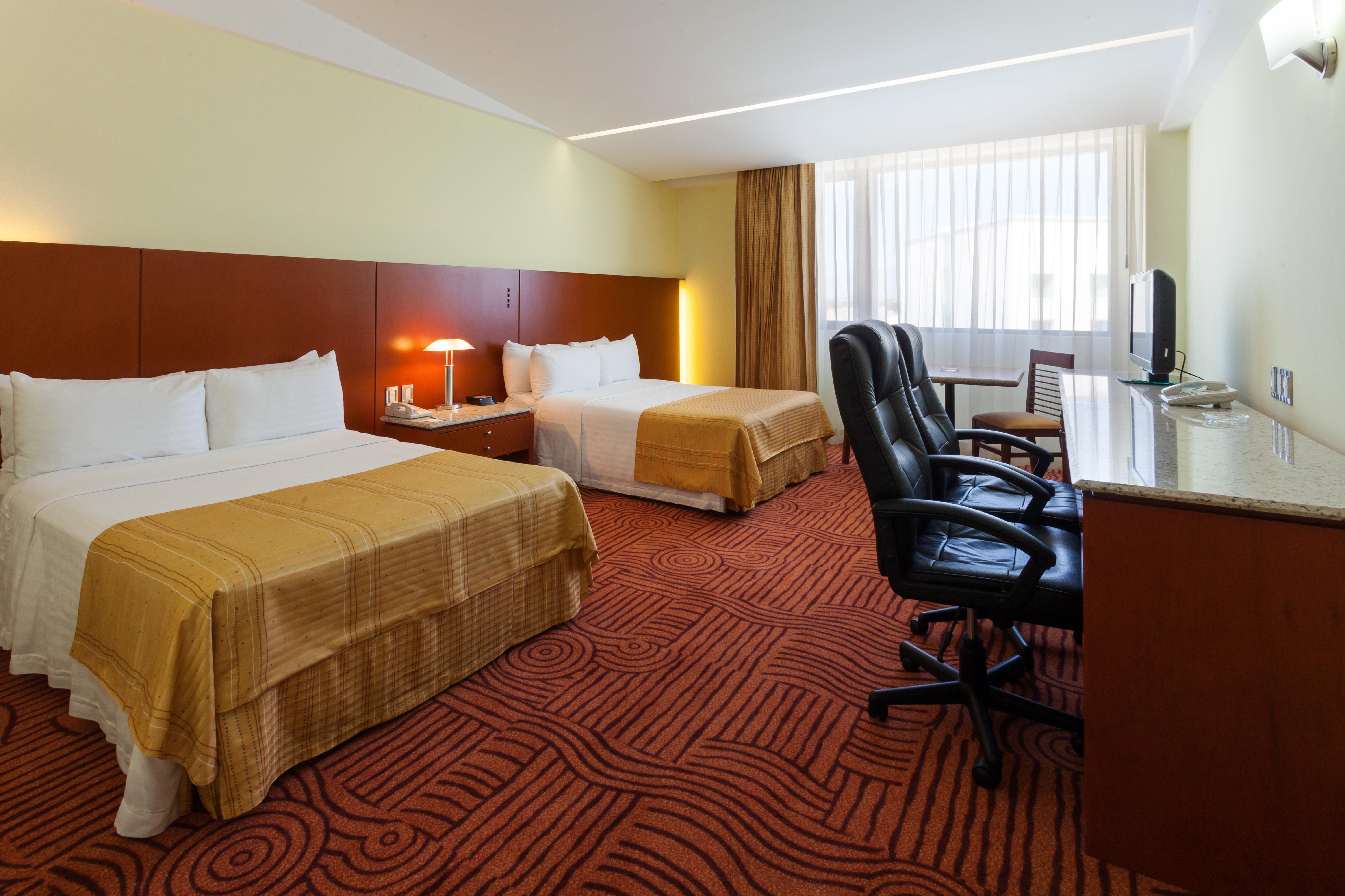 Holiday Inn Puebla Finsa By Ihg Buitenkant foto