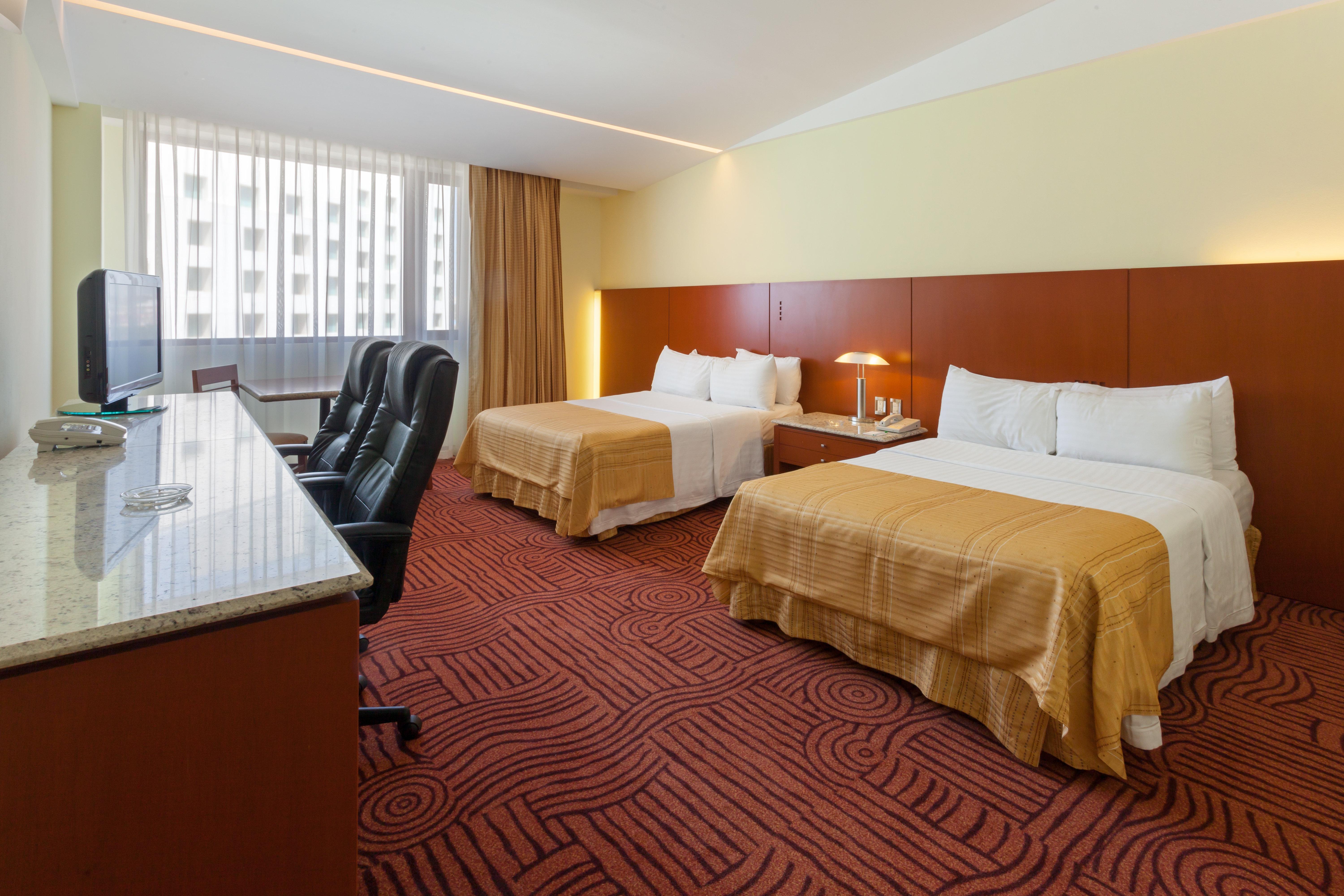 Holiday Inn Puebla Finsa By Ihg Buitenkant foto
