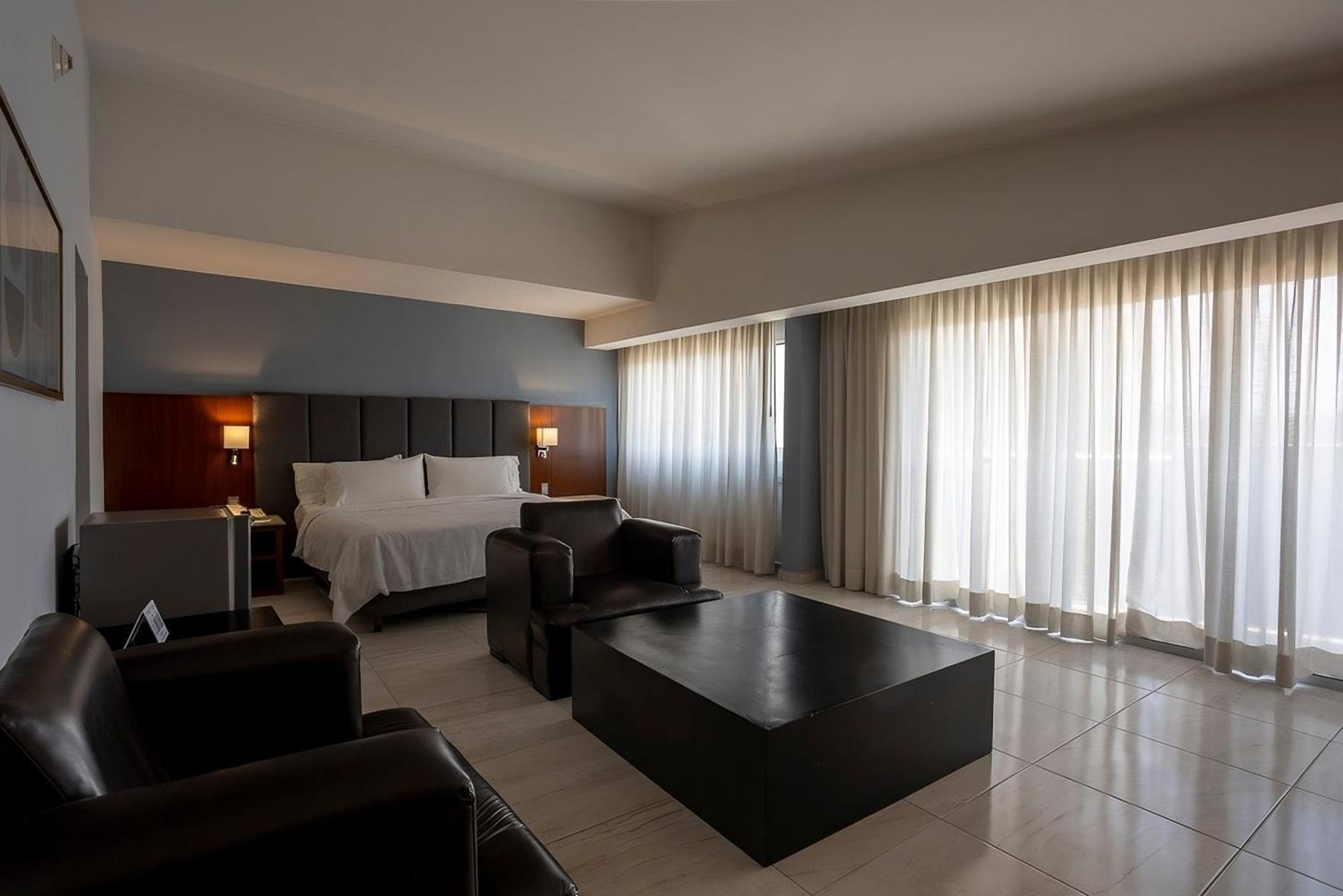 Holiday Inn Puebla Finsa By Ihg Buitenkant foto